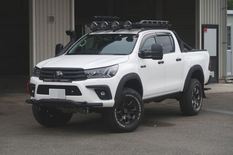 ✨GUN125HILUX前期型Zのサイドミラー交換、その他カスタムのご紹介✨